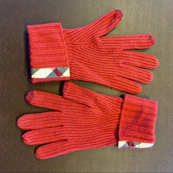 Burberry Accessories - Burberry Tech Red Cashmere Gloves
